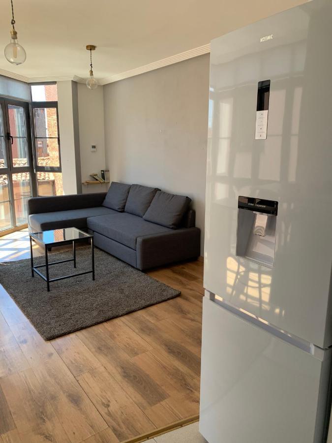 Apartamento Melisa Vut700 Apartment เลออน ภายนอก รูปภาพ