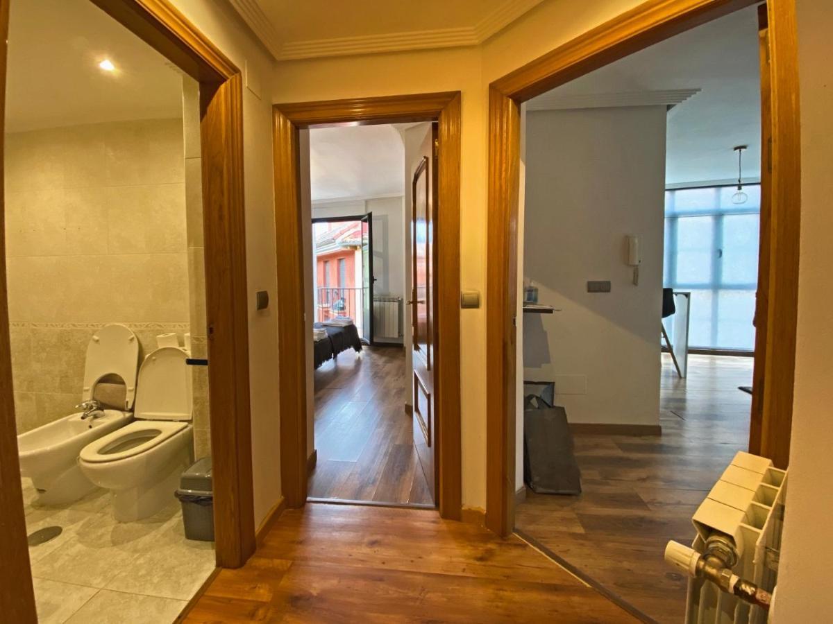 Apartamento Melisa Vut700 Apartment เลออน ภายนอก รูปภาพ