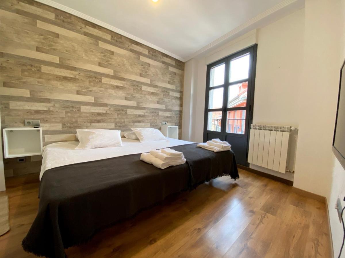 Apartamento Melisa Vut700 Apartment เลออน ภายนอก รูปภาพ